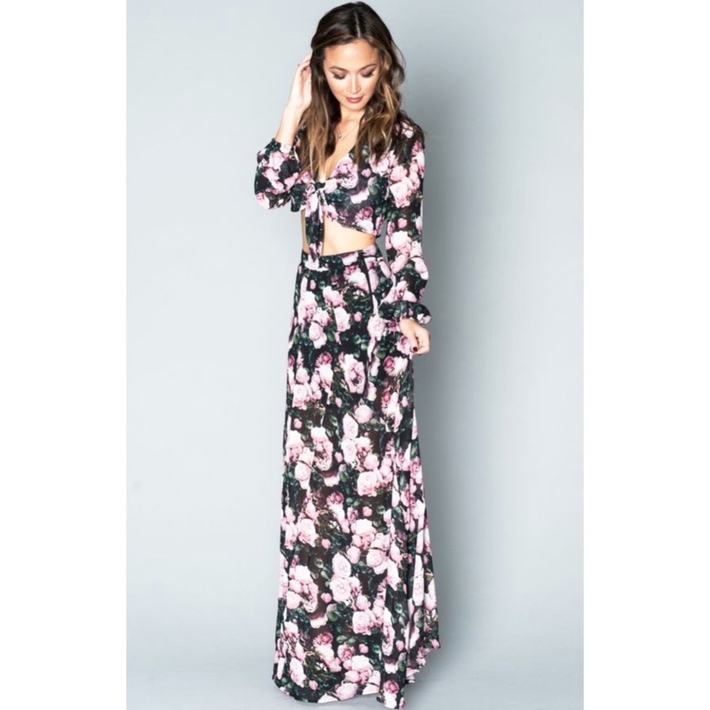 Show me your mumu floral maxi SKIRT
